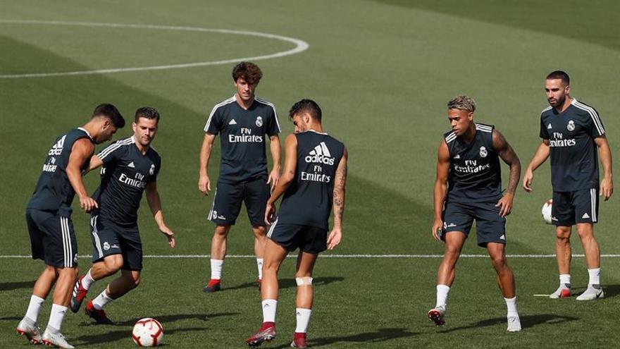 El Real Madrid se entrenó con la ausencia de sus 13 internacionales