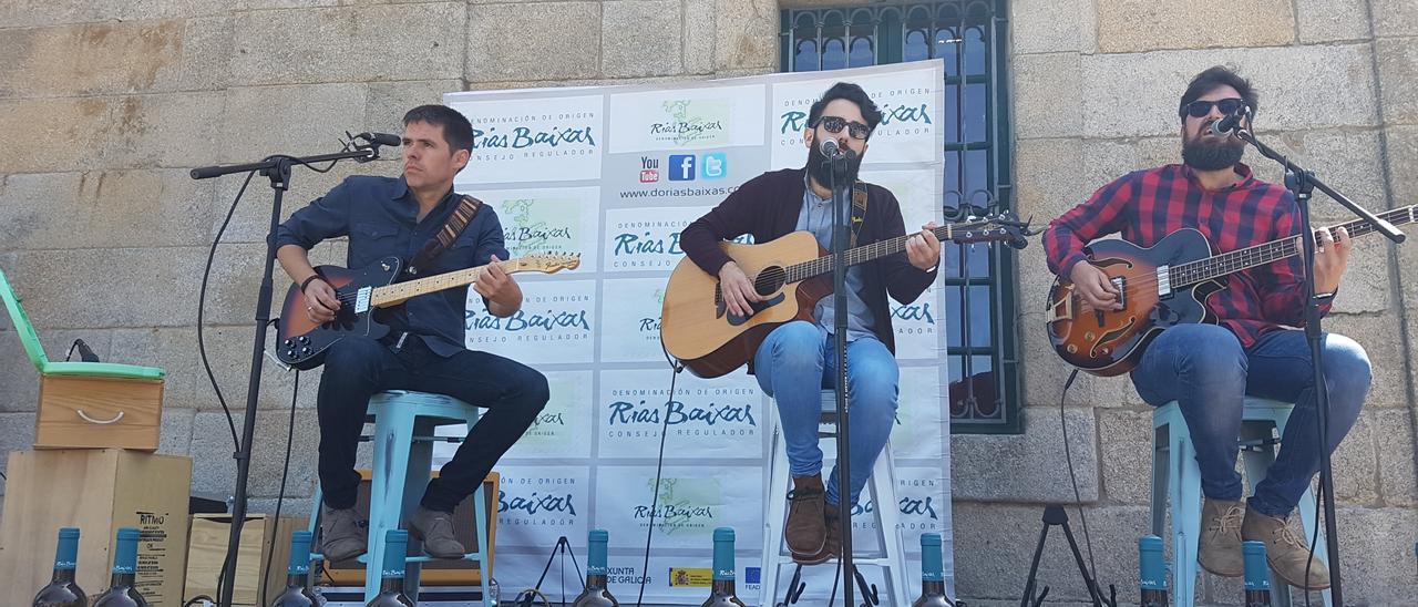 El grupo “La Casa de los Ingleses”, que amenizará el momento.