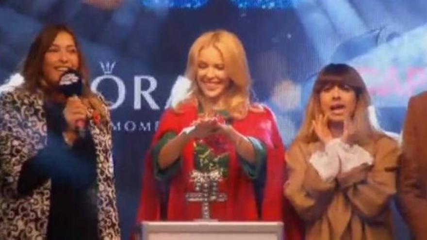 Kylie Minogue da el pistoletazo de salida a la Navidad en Londres