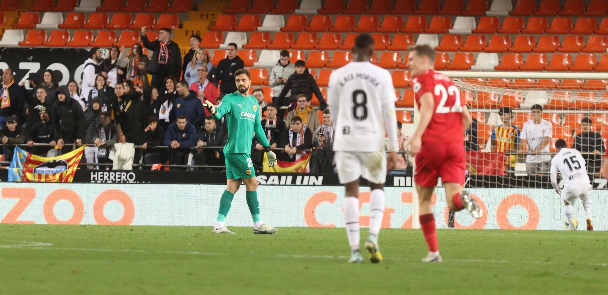 Valencia CF - Nottingham Forest en imágenes