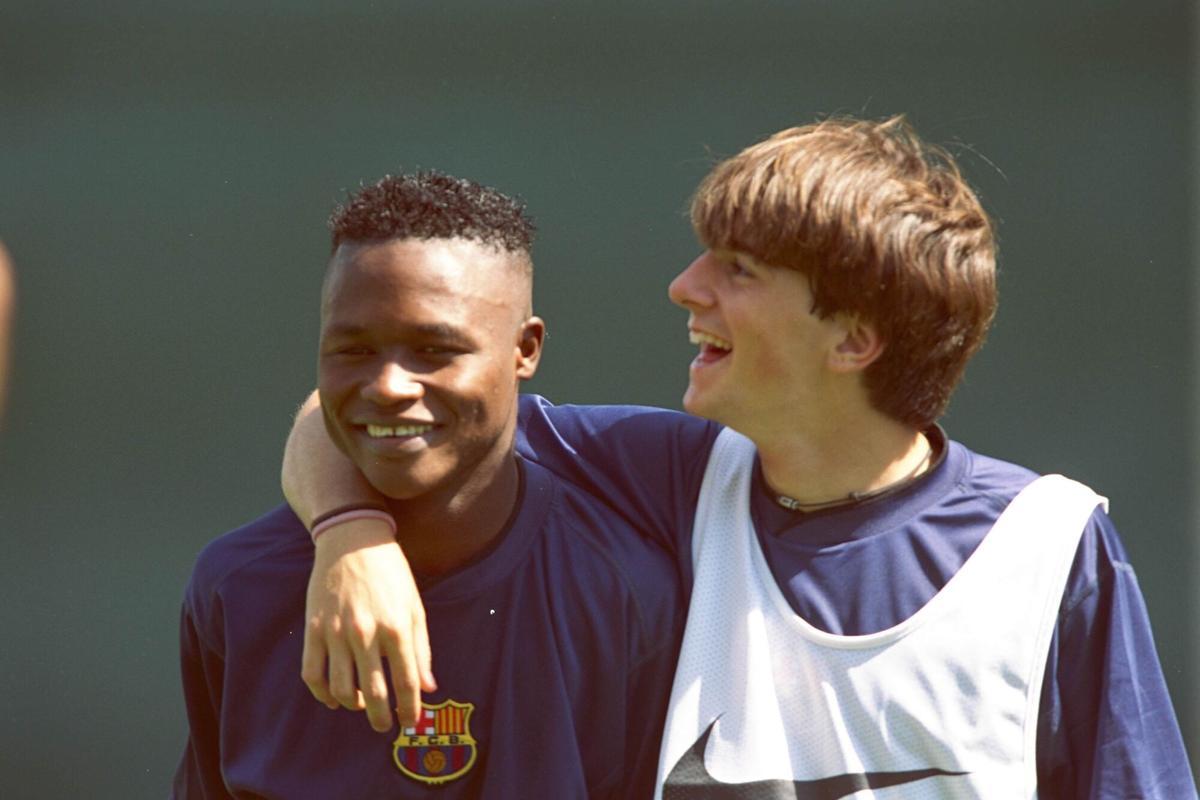 Babangida y Jofre sonríen en un entrenamiento