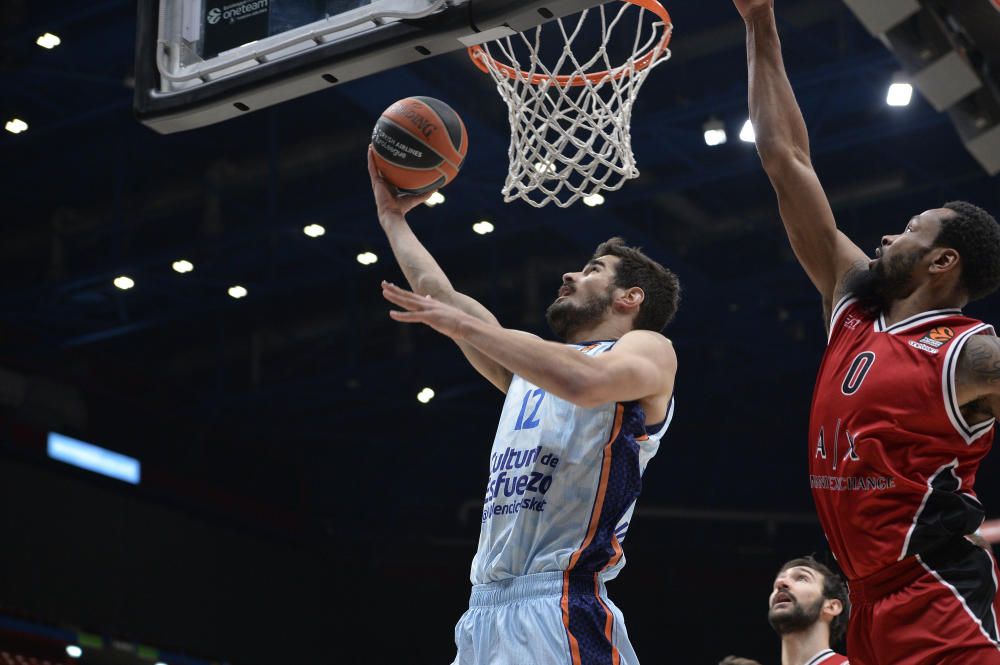 Armani Milan - Valencia Basket, en imágenes