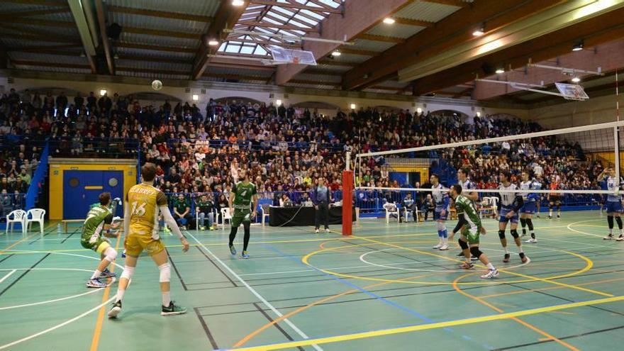 Imagen general del Germans Escalas durante el partido del pasado sábado entre el Ca´n Ventura y el Unicaja Almería.