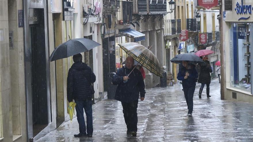 El viento y la lluvia pondrán en riesgo el lunes a Extremadura