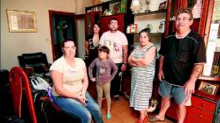 &quot;Estamos demasiado apretados viviendo en casa de mis padres&quot;