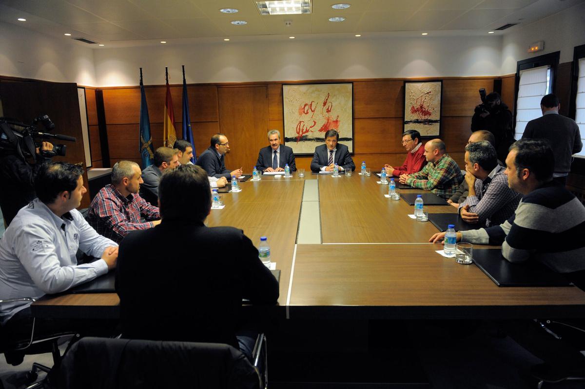 La vida política de Graciano Torre, en imágenes