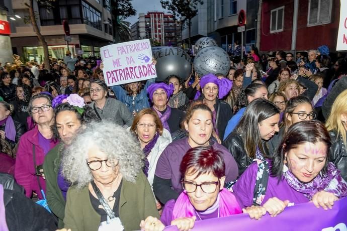 GENTE Y CULTURA 07-03-19  LAS PALMAS DE GRAN CANARIA. 8M Día Internacional de la Mujer. Manifestación por el 8M Día Internacional de la Mujer. FOTOS: JUAN CASTRO