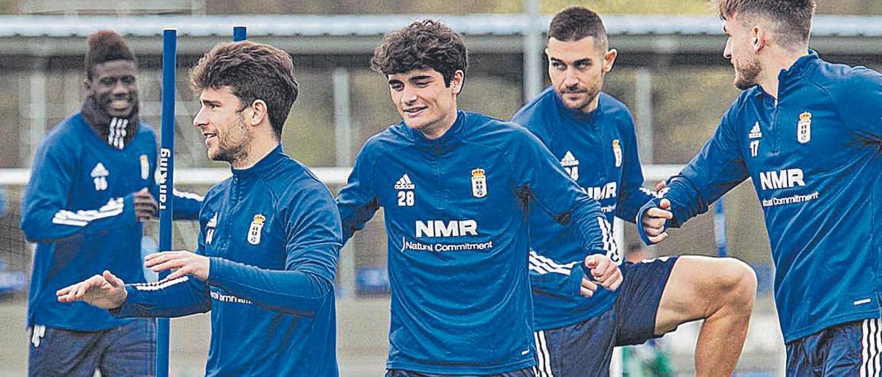 Los canteranos Obeng, Jimmy, Javi Mier, Lucas y Viti durante un entrenamiento de la pasada temporada. | Irma Collín