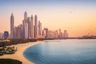 El itinerario perfecto para descubrir Dubái y otros tesoros árabes reúne mar, desierto y futurismo urbano