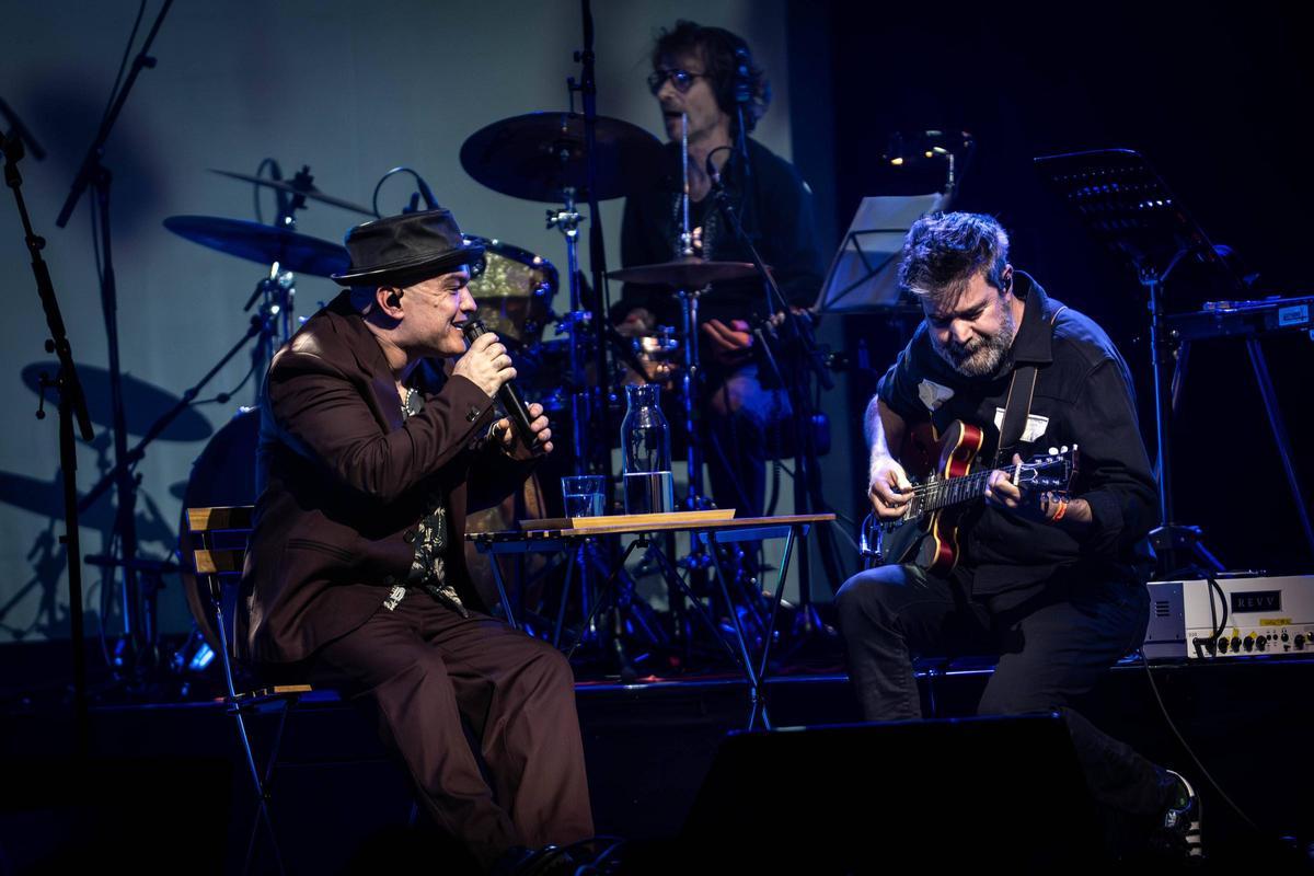 Jofre Bardagí rinde homenaje a Serrat y a su padre, el 'mestre' Bardagí
