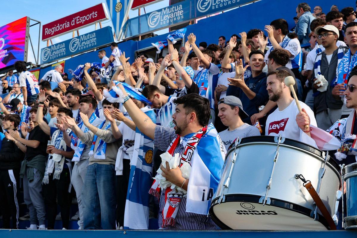 Imágenes del partido de ida del play-off Alcoyano Sanse 0-2