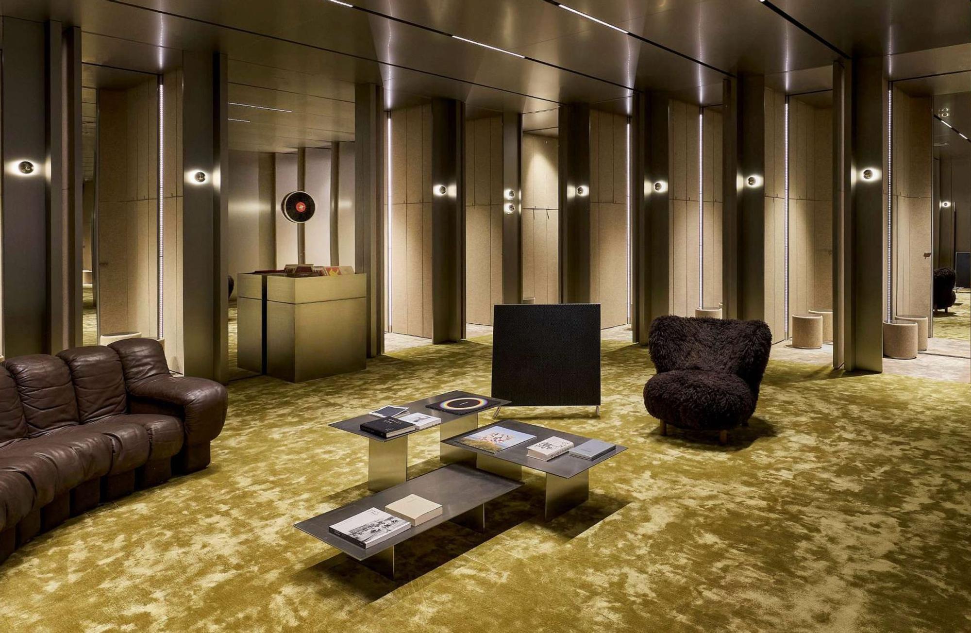 Zara estrena en China la tienda de ropa del futuro