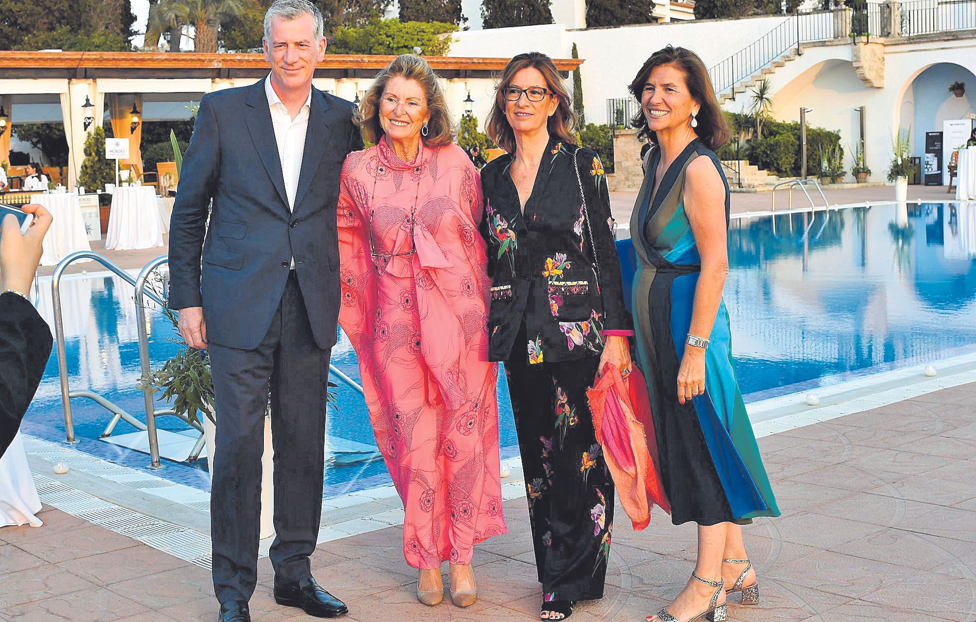 Los hermanos Josep, Júlia, Virginia y Carina Ensesa Viñas, dueños del Hotel La Gavina