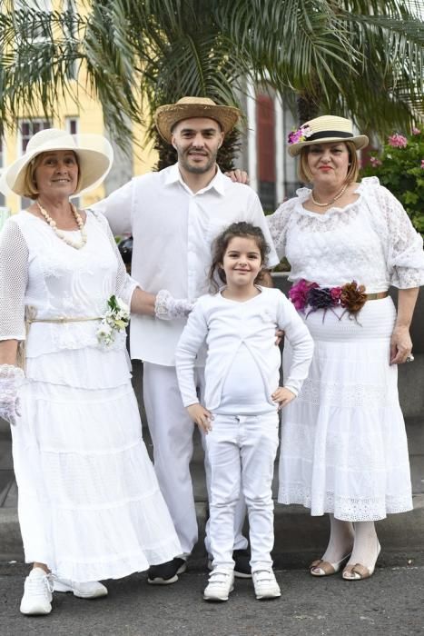 LAS PALMAS DE GRAN CANARIA  04-03-19  LAS PALMAS DE GRAN CANARIA. CARNAVAL 2019 LAS PALMAS DE GRAN CANARIA. Carnaval tradicional LPGC 2019. Polvos. FOTOS: JUAN CASTRO