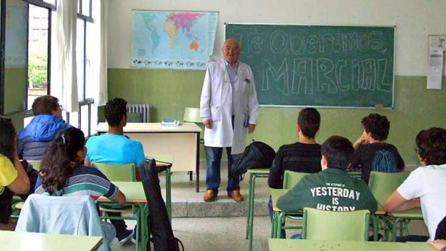 Marcial Fernández, durante su última clase, el pasado día 22, en el Alfonso II.