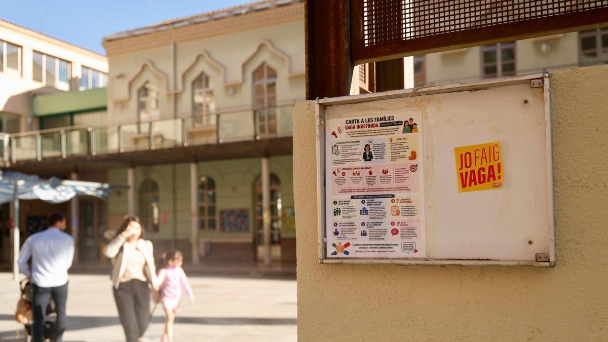 Más de 1.200 miembros de direcciones de centros de la Comunidad Valenciana se plantean dimitir en bloque en apoyo a la huelga