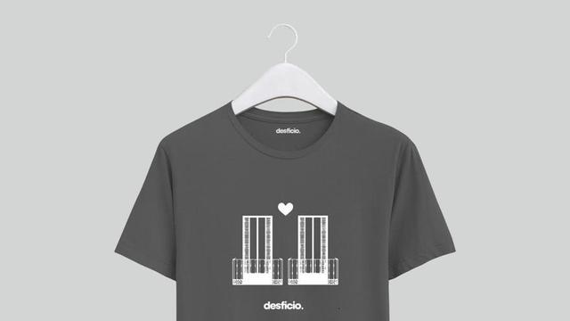 Una de las camisetas de Desficio