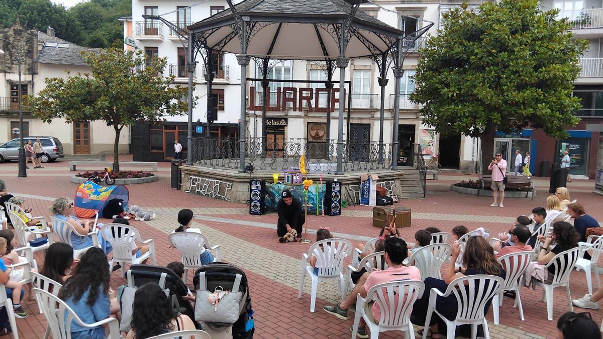 En imágenes: Así fue el festival "Luarca Mágica" En imágenes: Así fue el festival "Luarca Mágica"