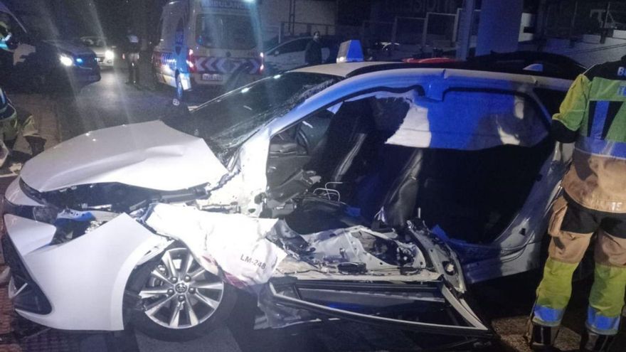 Estado en que quedó uno de los coches implicados.