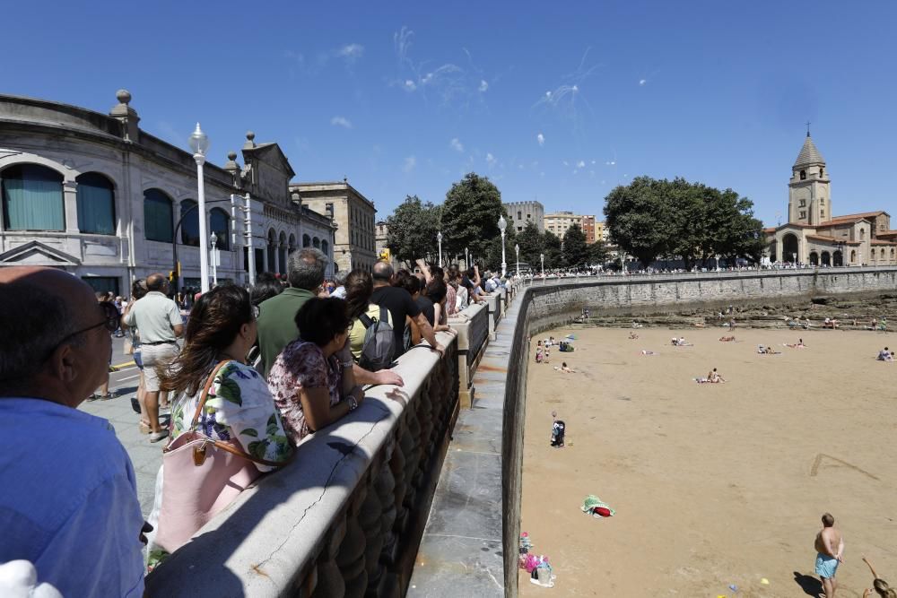 La danza prima y el Restallón en Gijón