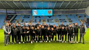 Los jugadores del Maidstone United, antes de disputar el partido de FA Cup ante el Coventry City