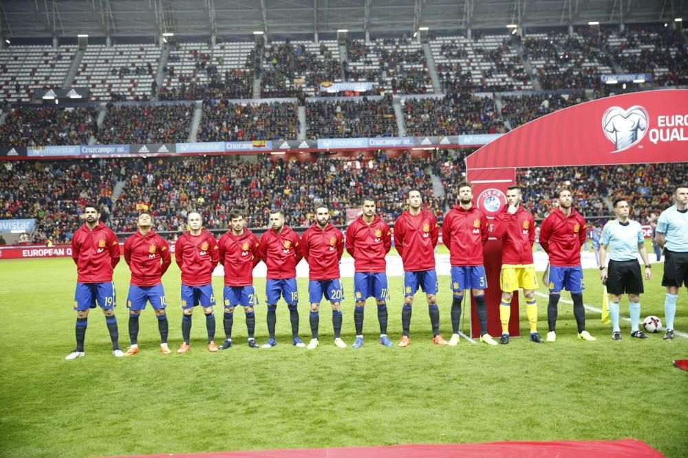 El partido entre España e Israel en El Molinón, en imágenes