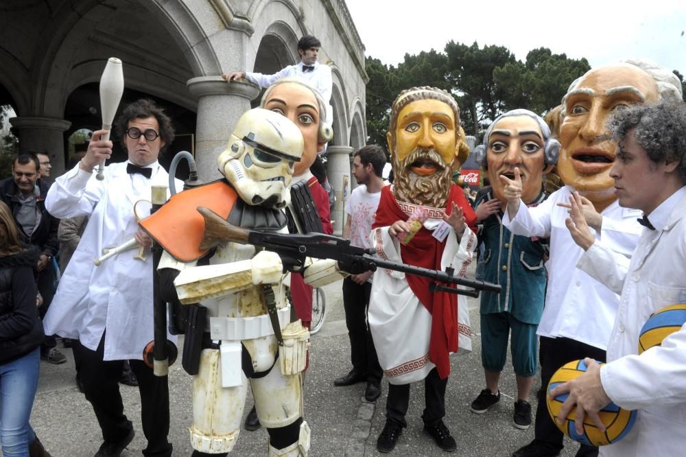 A Coruña celebra el día de la ciencia en la calle