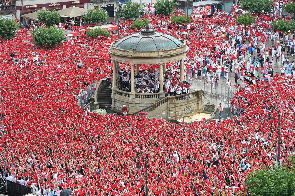 Chupinazo de los Sanfermines 2022.