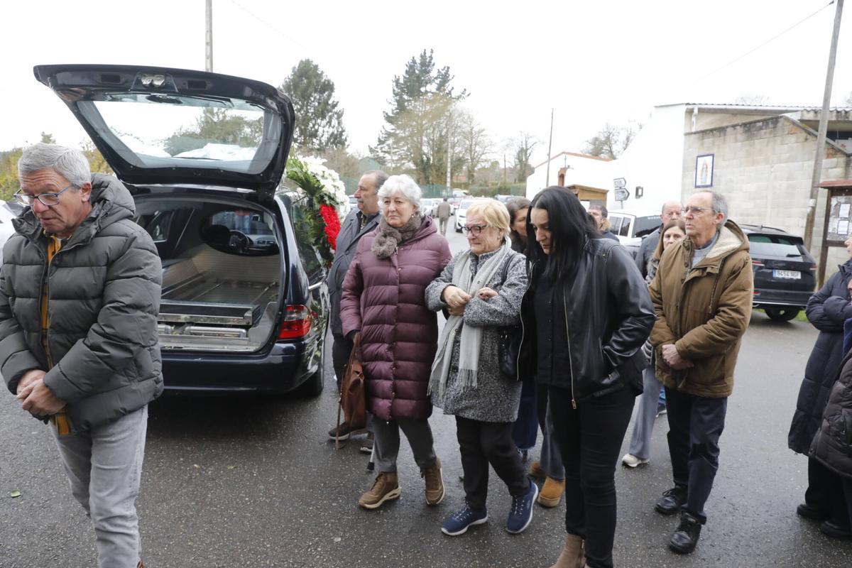 Limanes. Iglesia parroquial Santa María de la O. Funeral Selito