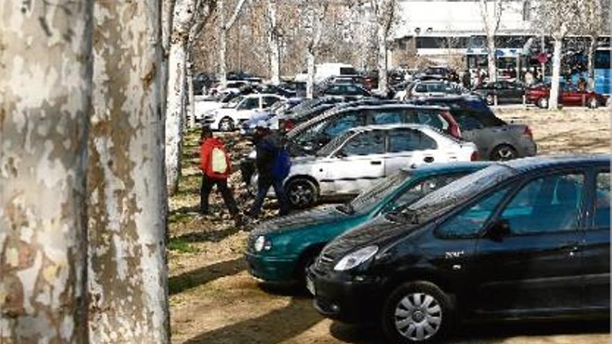 Els veïns de la Devesa volen que al Parc no hi hagi mercat, cotxes ni atraccions