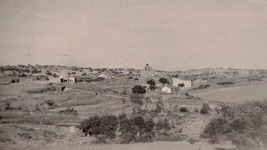 Imagen del  pueblo de Argusino antes de su inundación