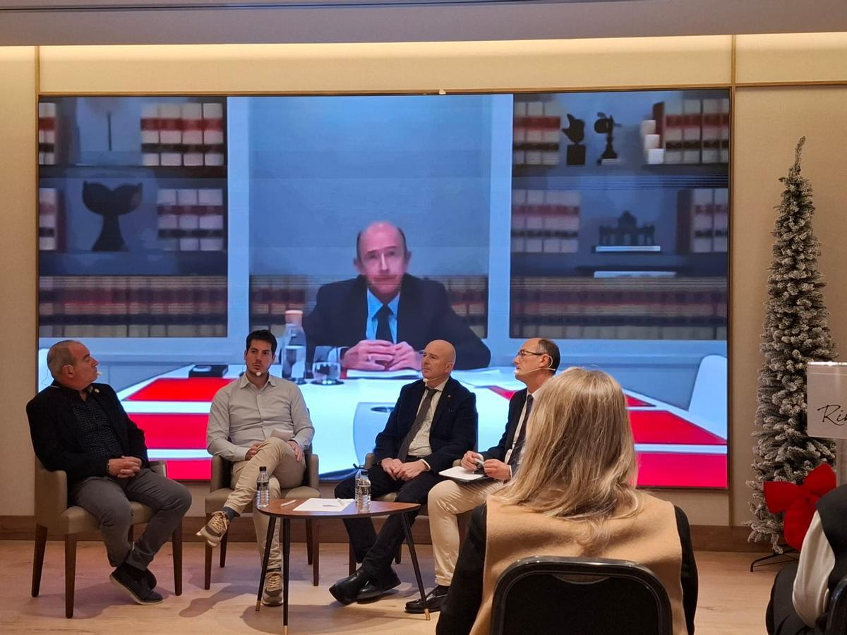 La mesa de expertos denuncia la competencia desleal contra agricultores y ganaderos españoles y europeos