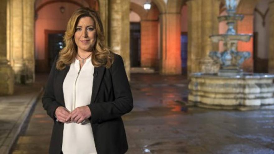 Susana Díaz pide combatir a los que "quieren dividir España"