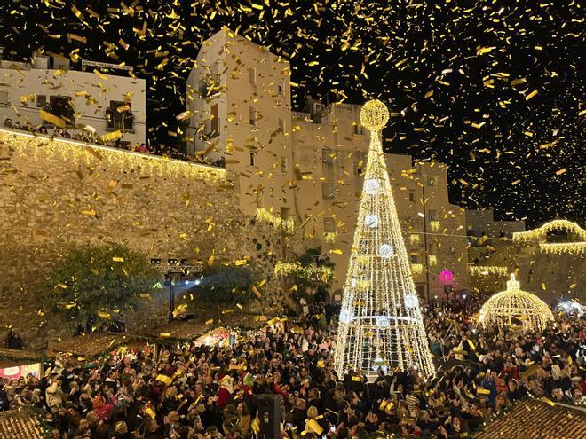 GALERÍA I Peñíscola brilla todavía más por Navidad