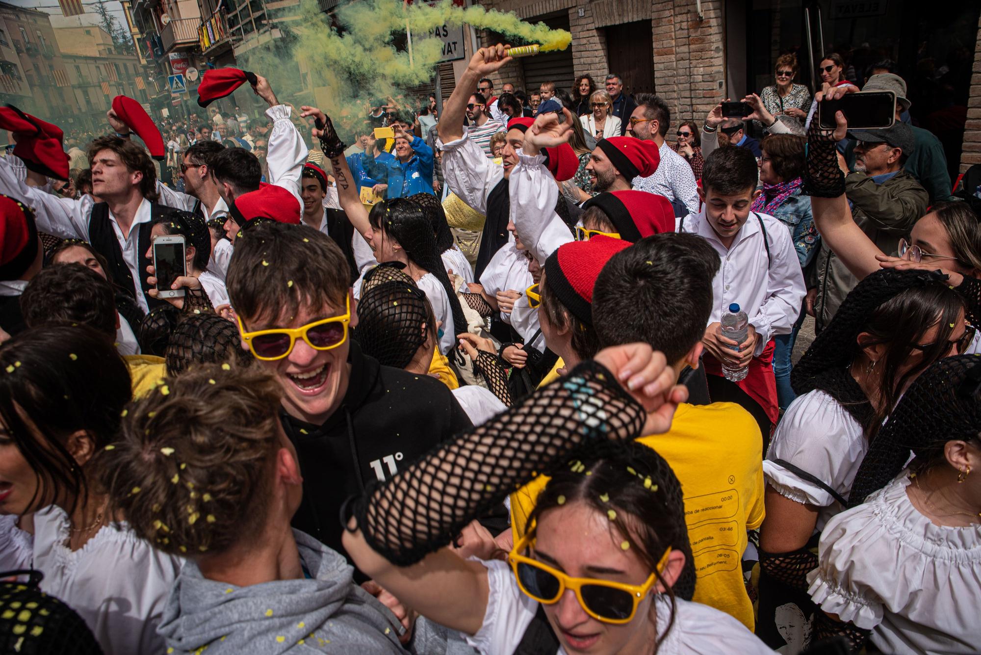 Els caramellaires omplen Súria de música, dansa i festa