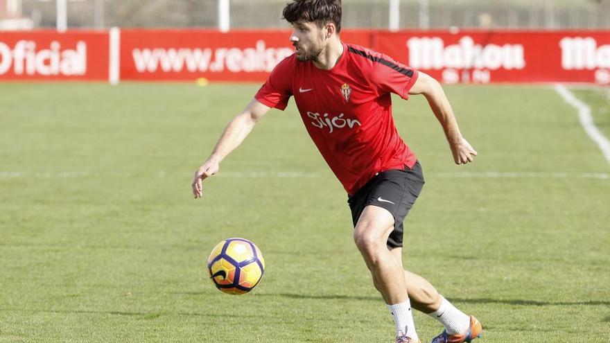 Roberto Canella durante un entrenamiento