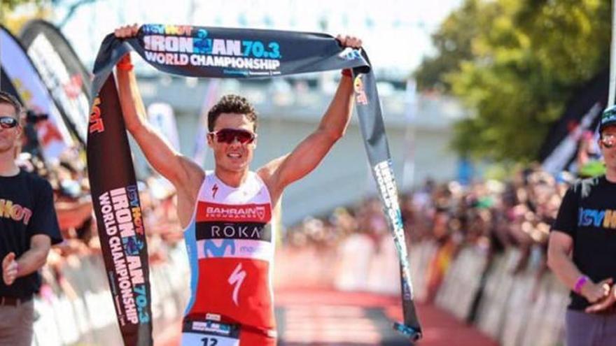 Brutal Gómez Noya: Campeón del mundo de medio &#039;ironman&#039;