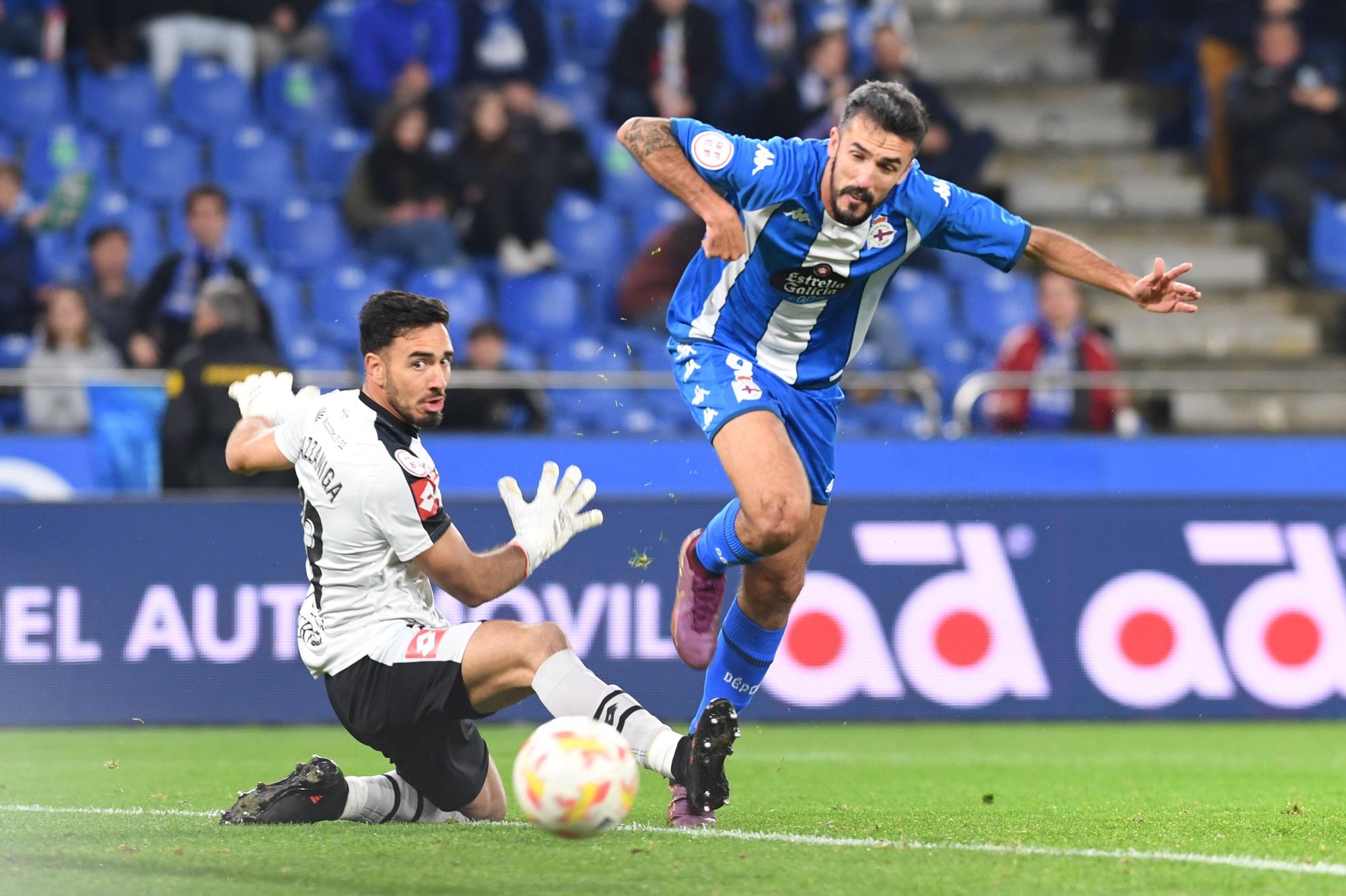 Deportivo 2 - 0 Racing de Ferrol