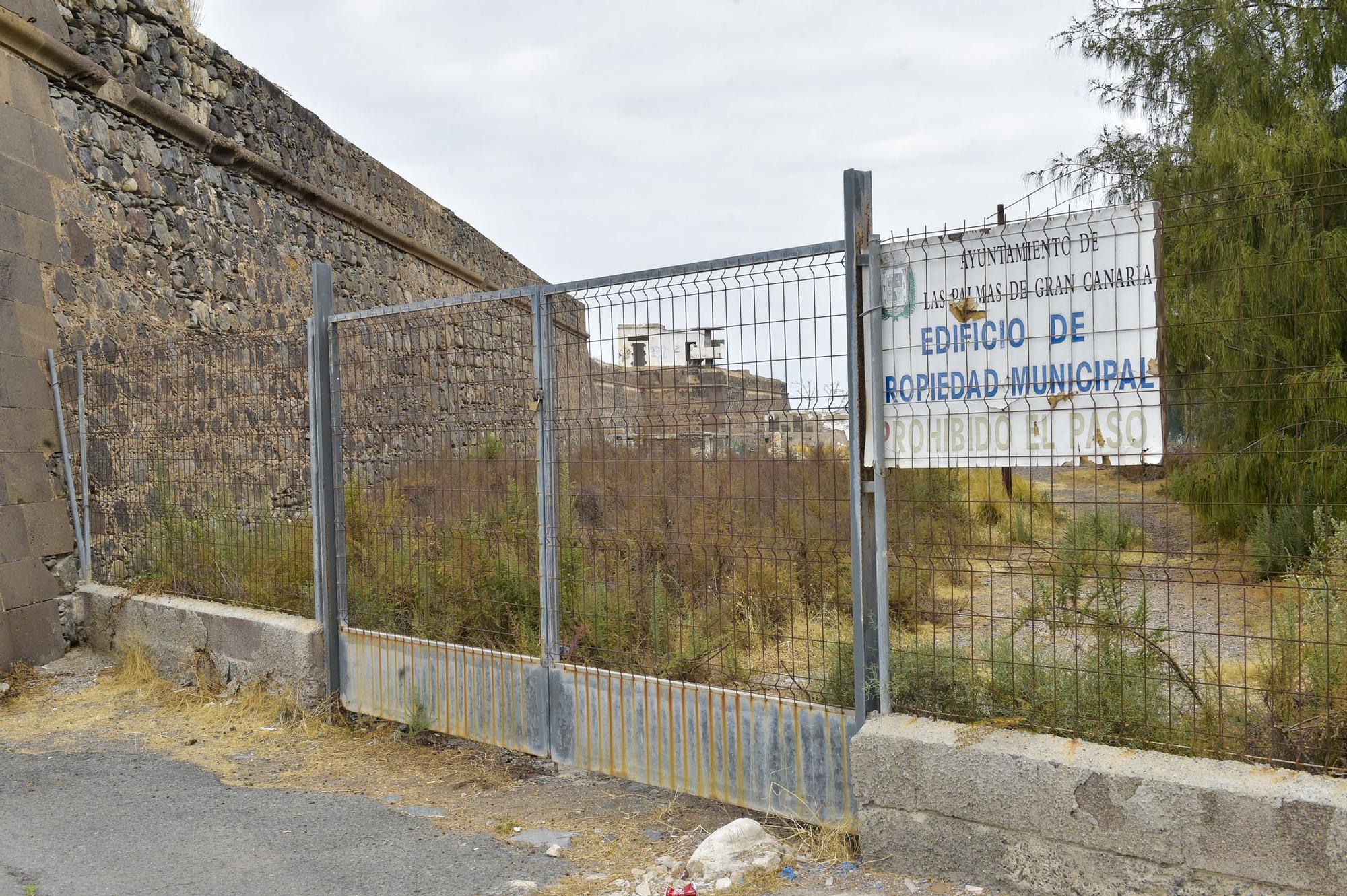 Castillo de San Francisco donde el Ayuntamiento capitalino hará limpieza de la zona y una prospección arqueológica