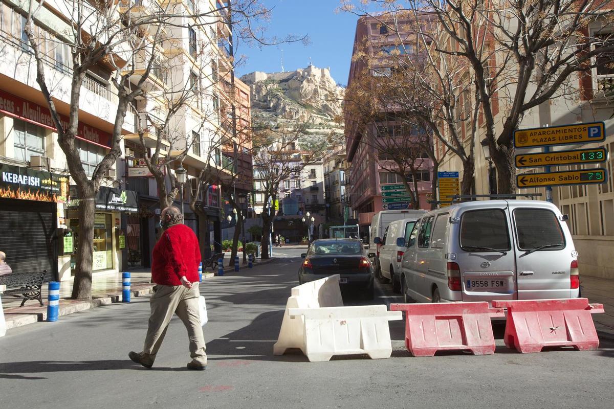 Primeros trabajos de las obras, que arrancarán con una actuación de Aguas de Alicante