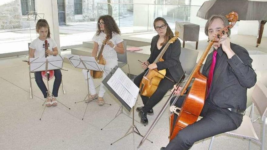 Un momento del concierto celebrado ayer en el Museo. // S. Álvarez