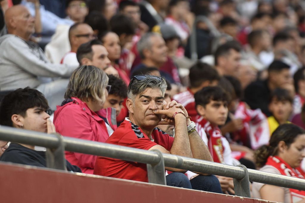 Las mejores imágenes del partido entre el Real Murcia y el Antequera
