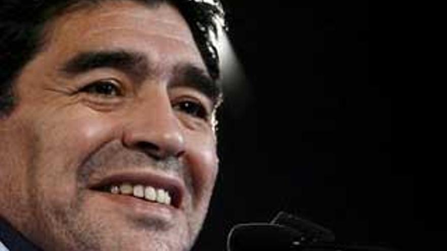 La hija de Maradona da a luz a un niño en Madrid