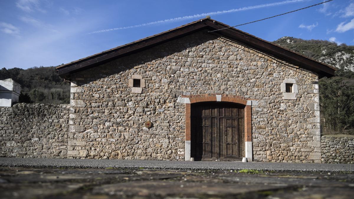 Asturianos en Santo Adriano, un recorrido por el municipio