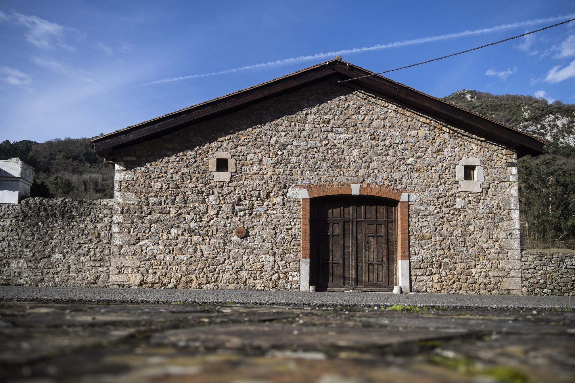 Asturianos en Santo Adriano, un recorrido por el municipio