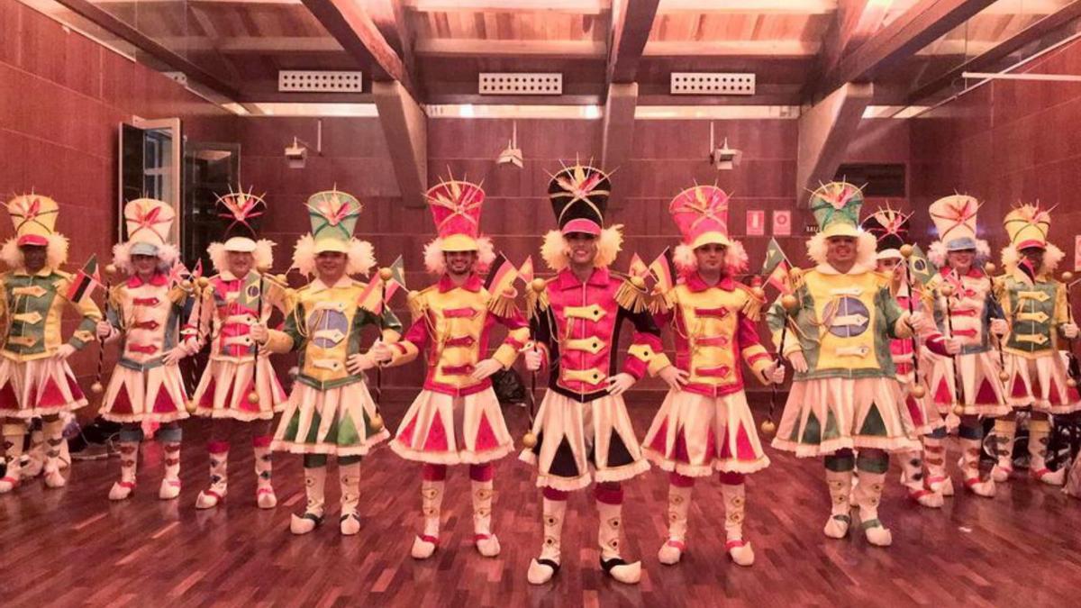 Carnaval Tenerife 2022: La sala de historia de Diablos Locos llevará el  nombre de Maxi Carnaval