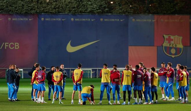 El Barça recupera la alegría con Xavi