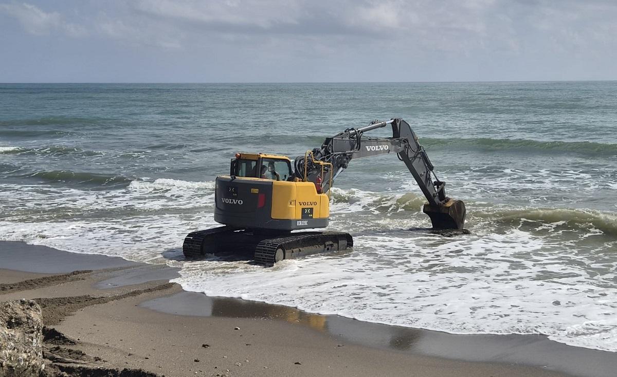 Las obras se desarrollan en playas de Marbella, San Pedro de Alcántara, Benalmádena y Torre del Mar.