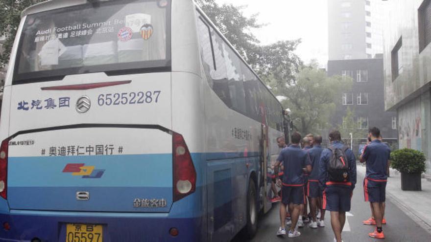 El Valencia CF inicia su vuelta a casa