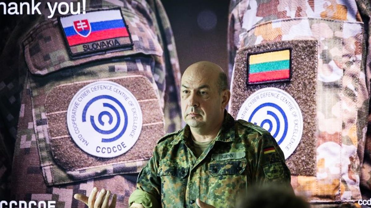 "Ya estamos en guerra": la OTAN refuerza su presencia en el ciberespacio para hacer frente a las amenazas de Rusia